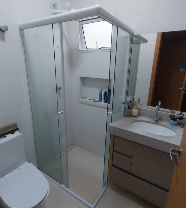 47b784ca-0a8c-430e-9a39-f3cec5bd058d 1.jpg